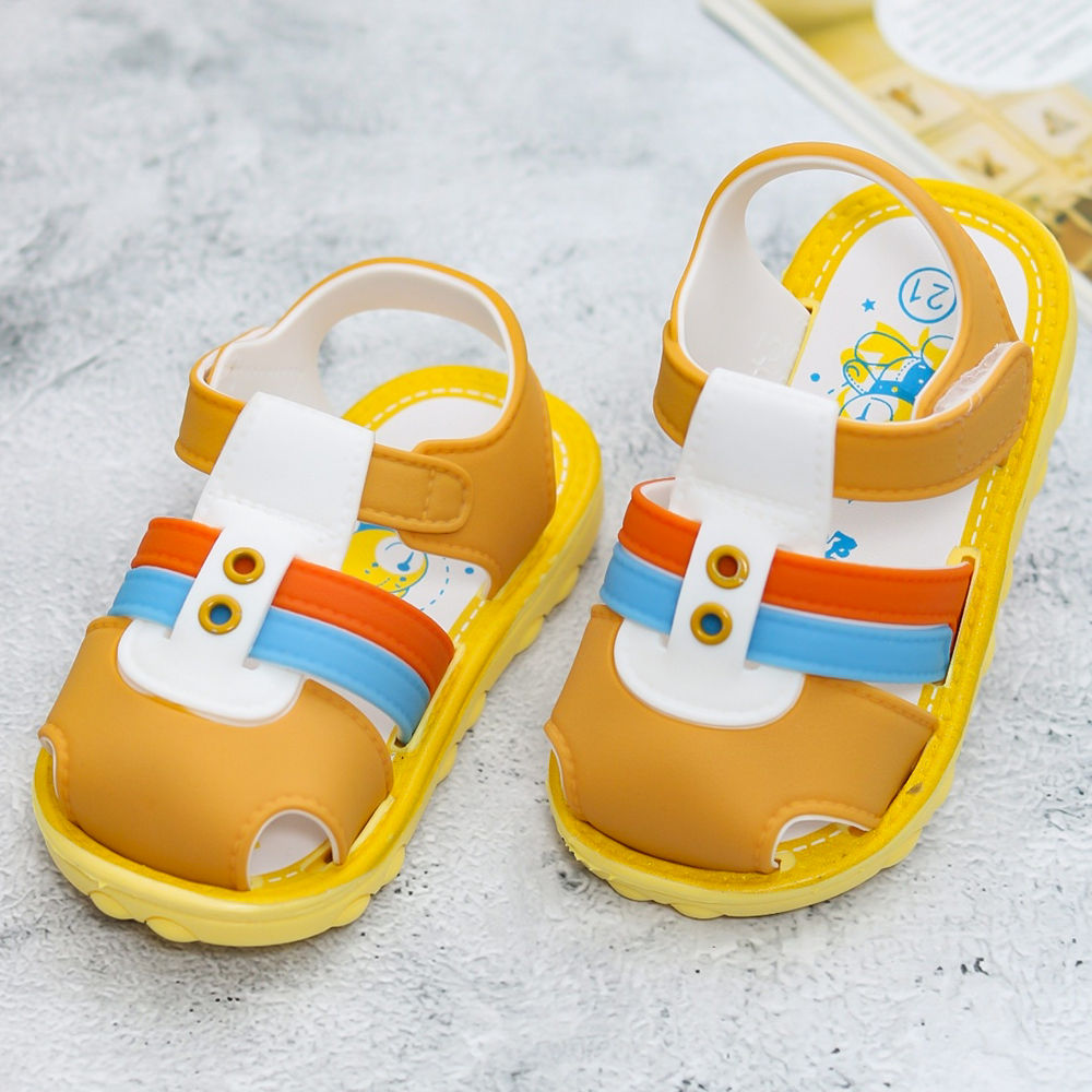 

features upper material 100 pur sole type 100 rubber the
