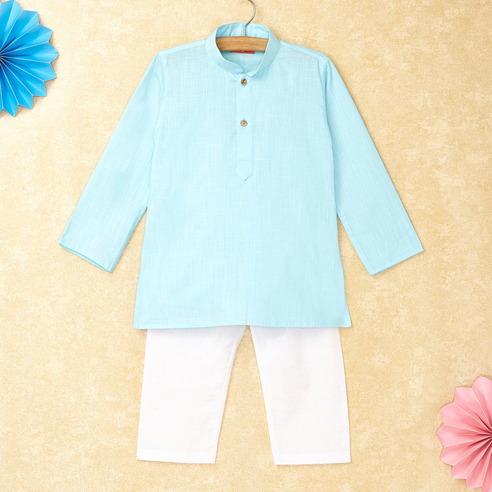 

features material 75 cotton 25 viscose fit type slim the