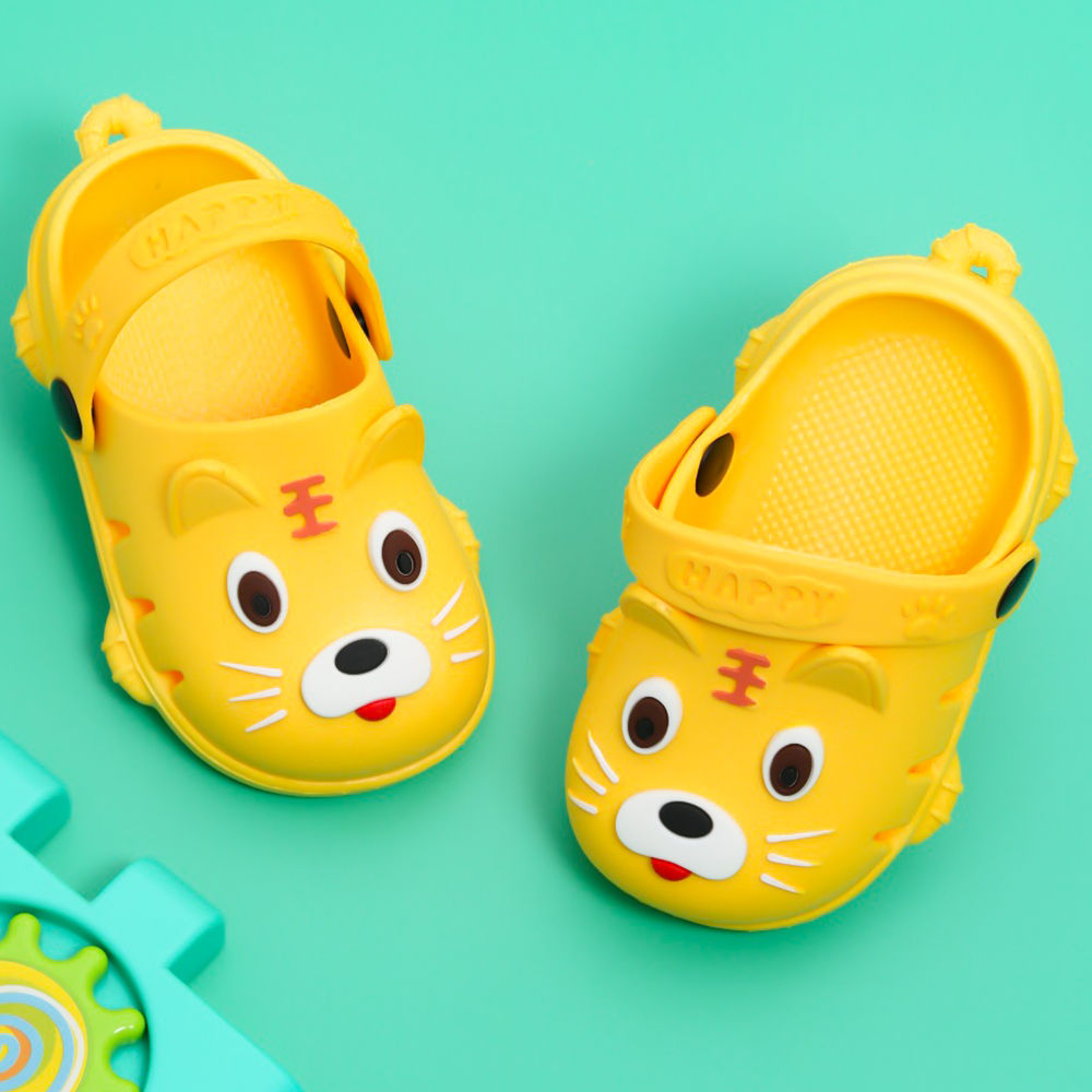 

features upper material 100 rubber sole type 100 rubber the