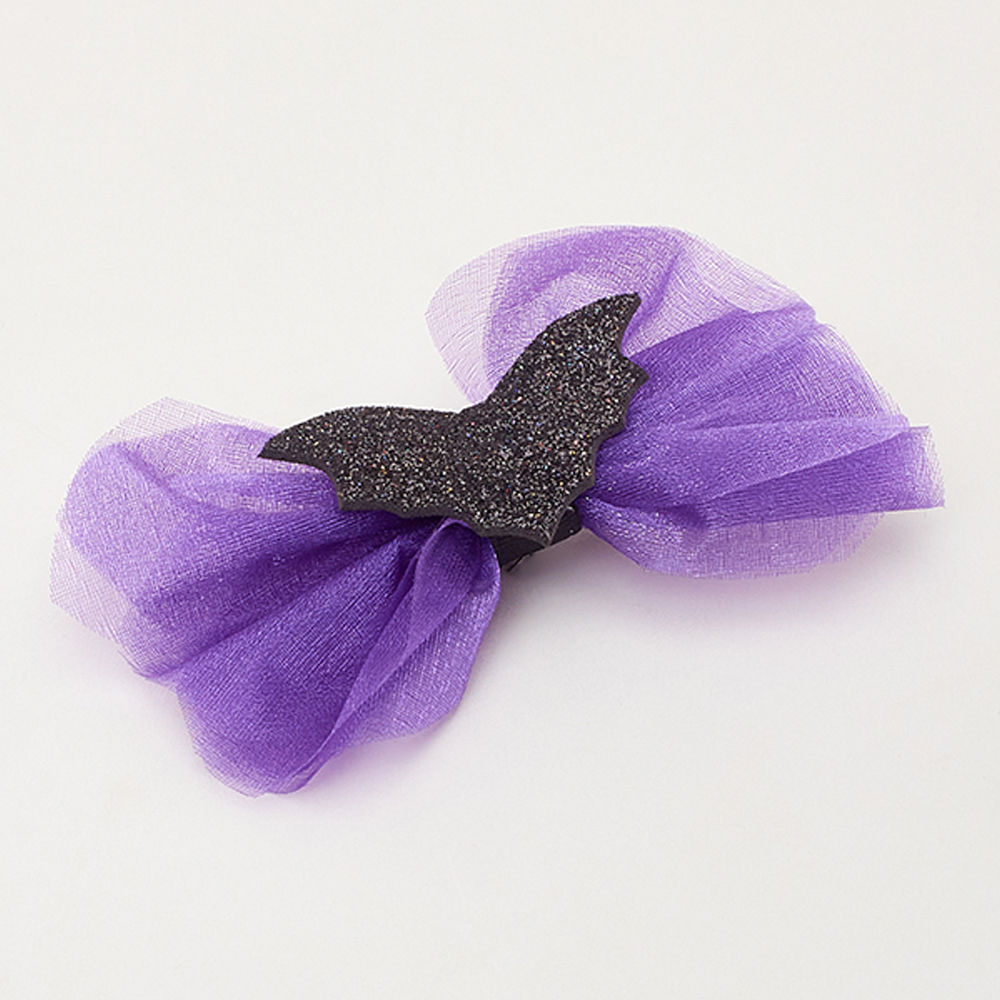 

these are simple yet fashionable beautiful hair accessories which are