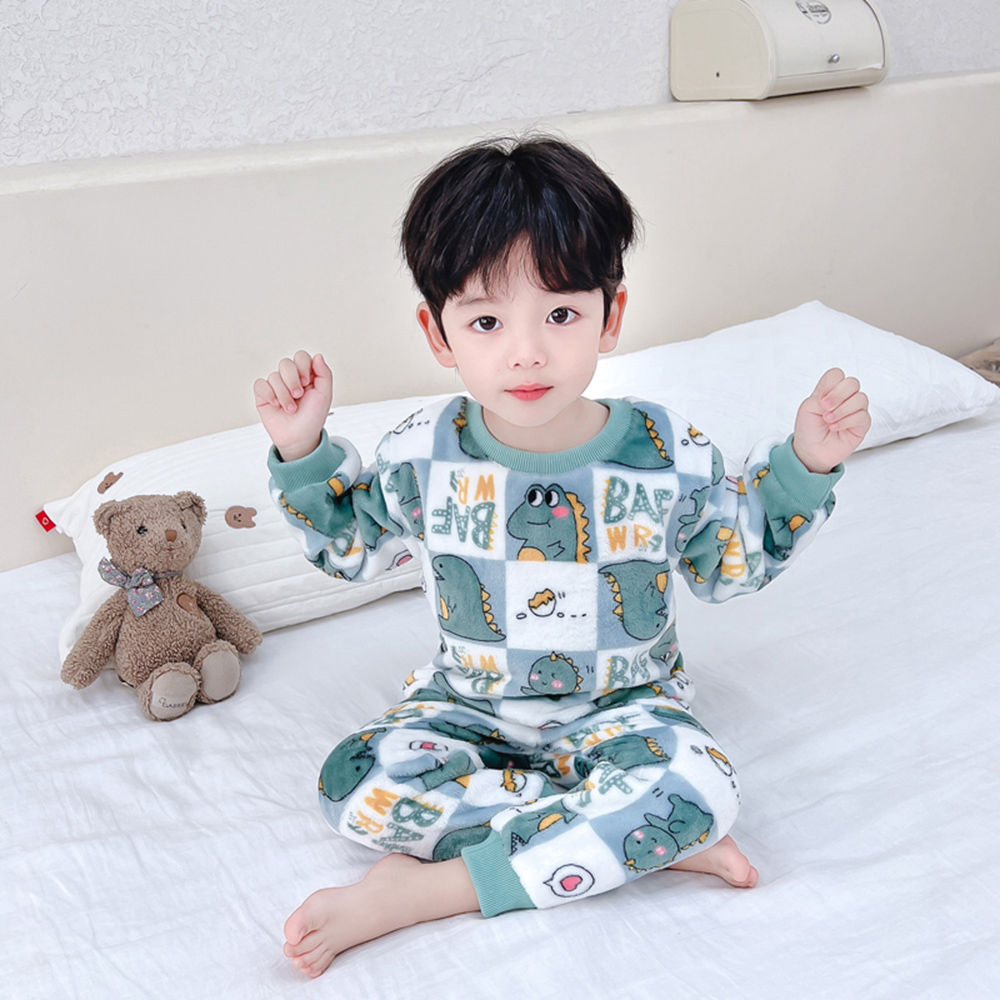 

features top material 100 polyester bottom material 100 polyester fit