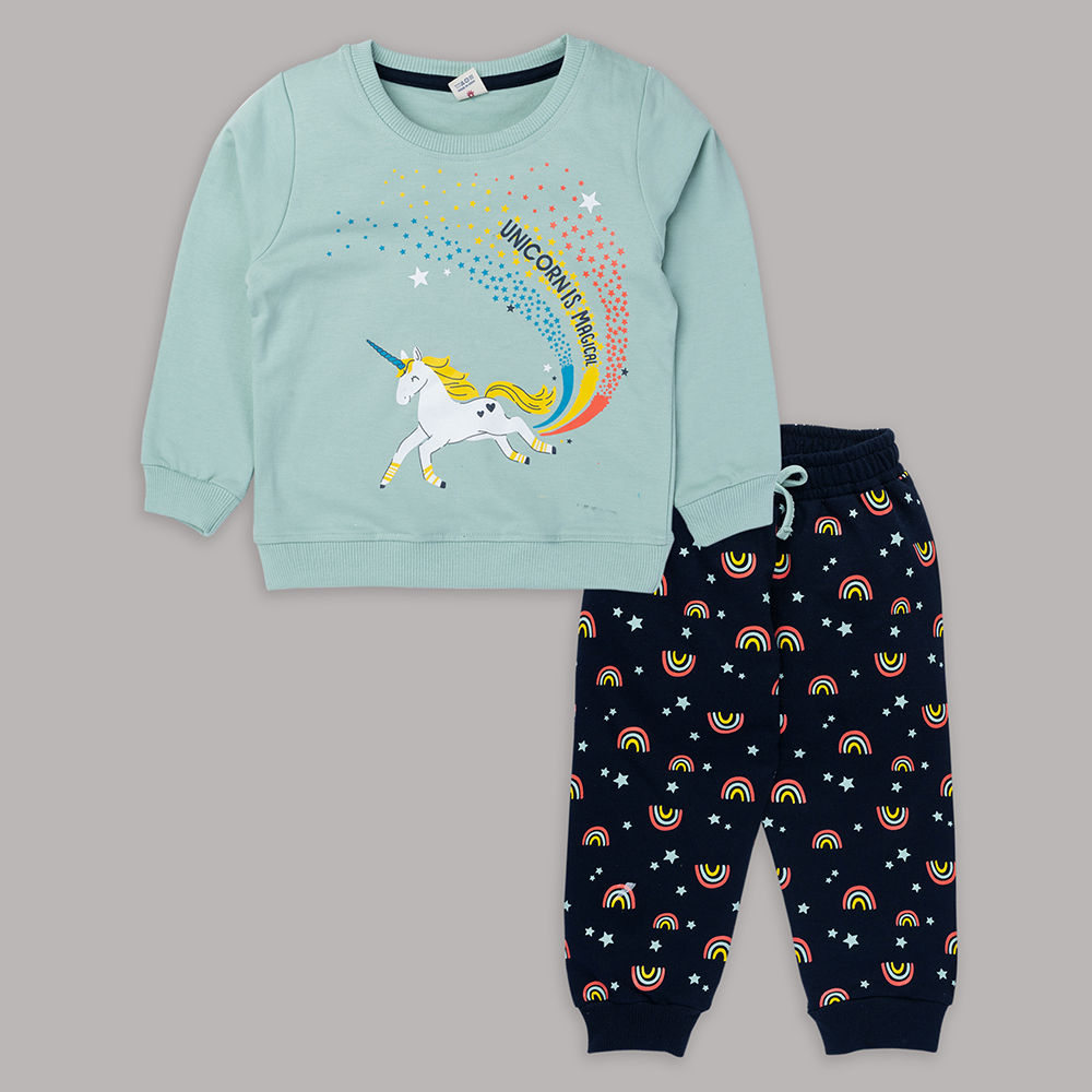 

features top material 100 cotton fit type slim the actual