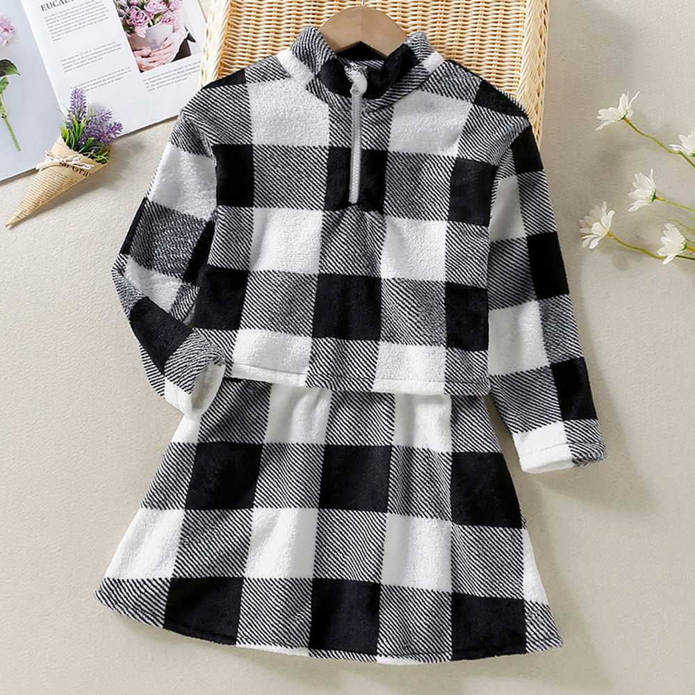

features top material 100 polyester bottom material 100 polyester fit