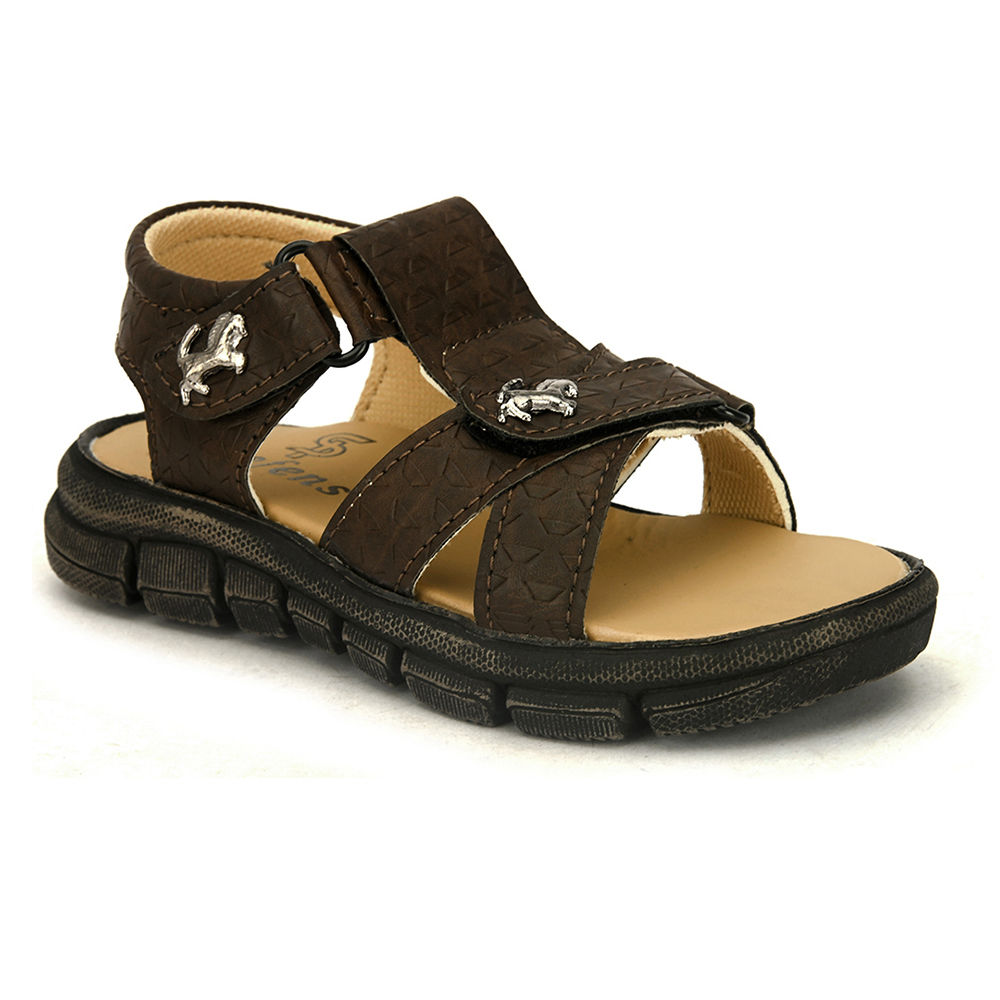 

features upper material 100 airmix sole material 100 synthetic the