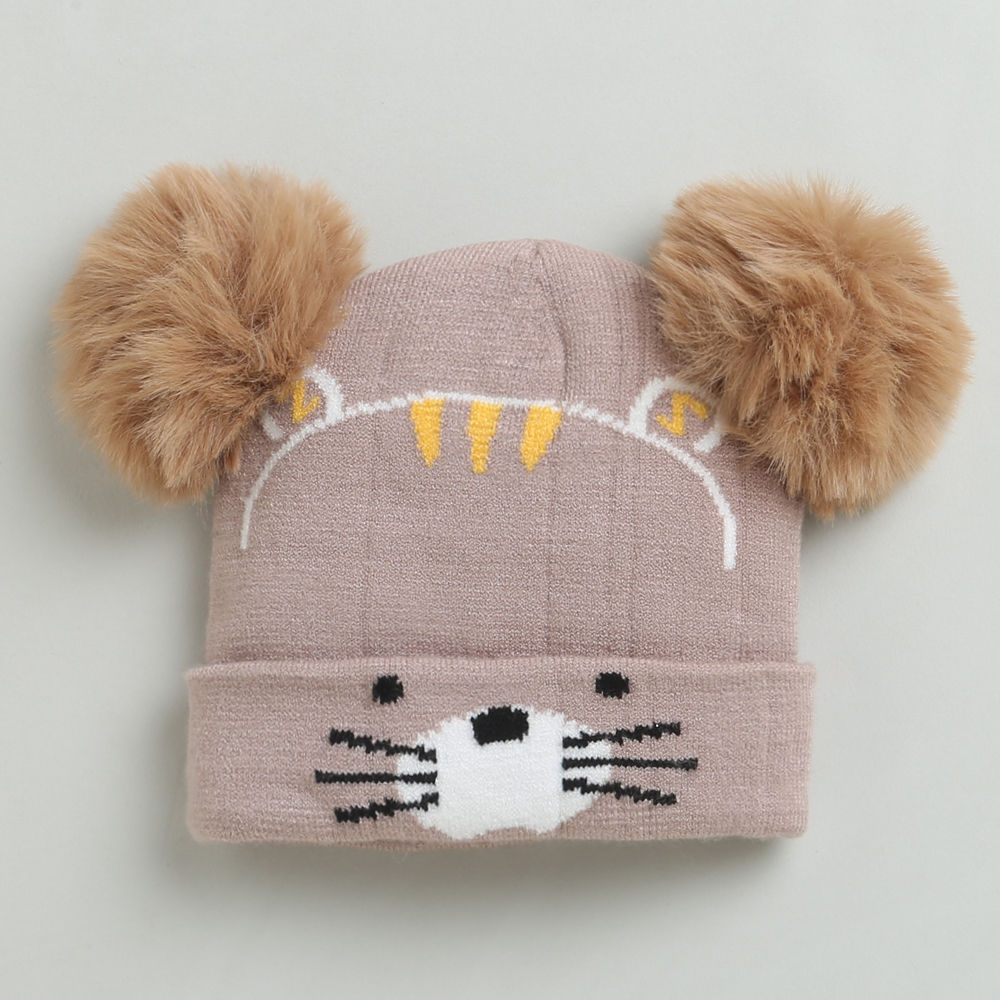 

features material woollen the actual product may differ slightly in