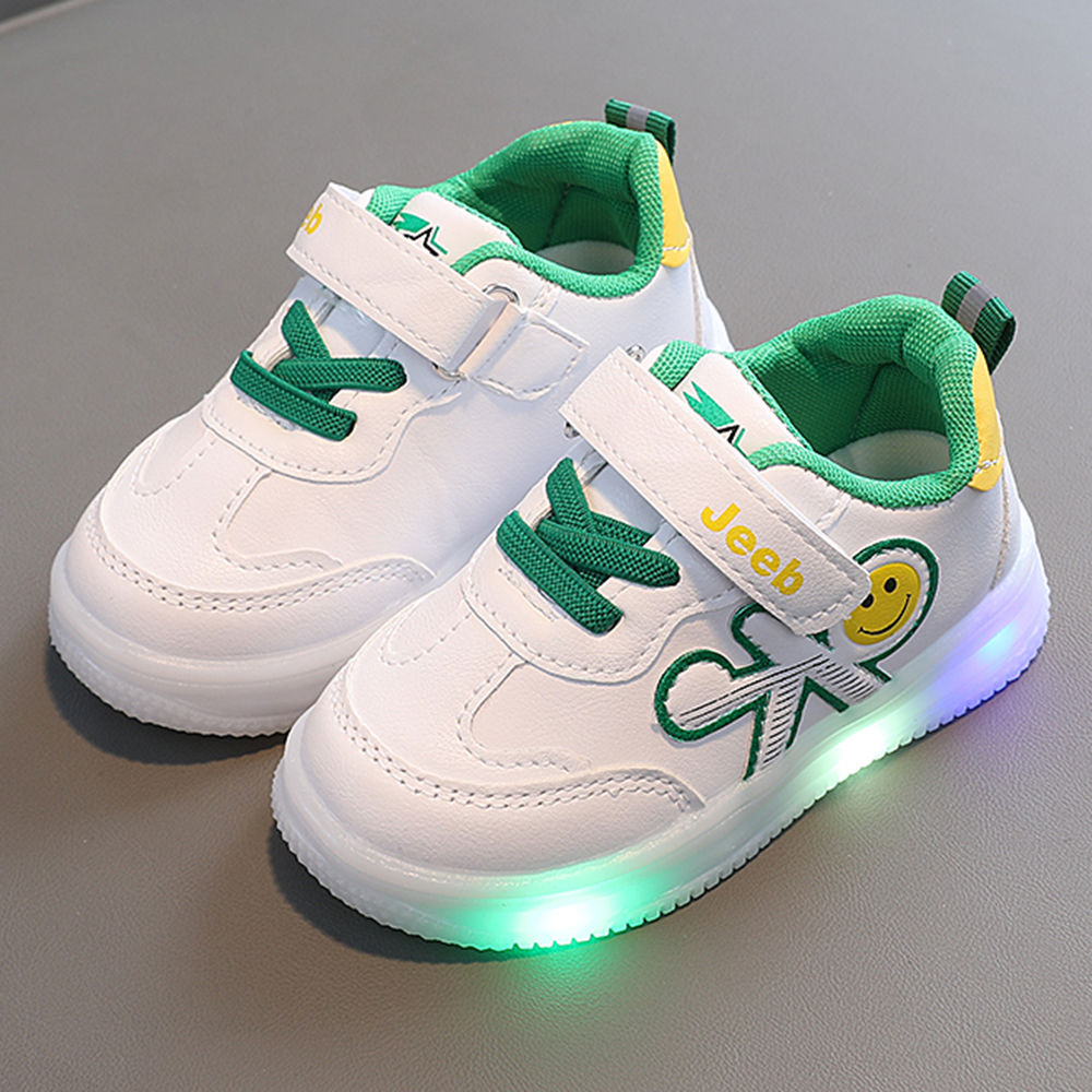 

features upper material 100 pu sole material 100 rubber the