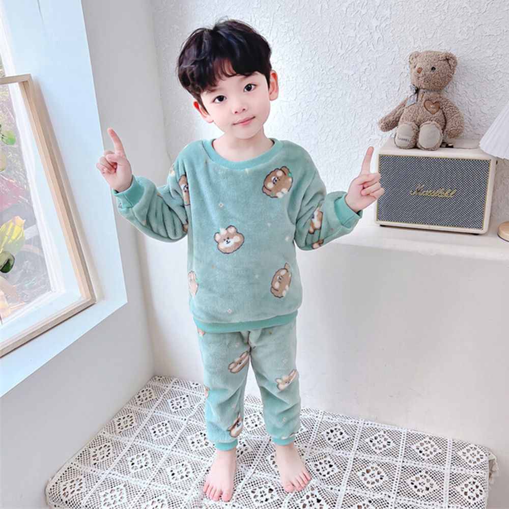 

features top material 100 polyester bottom material 100 polyester fit