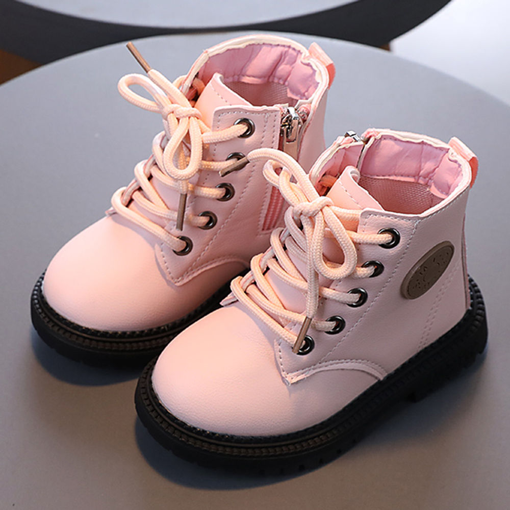 

features upper material 100 leather sole material 100 rubber the