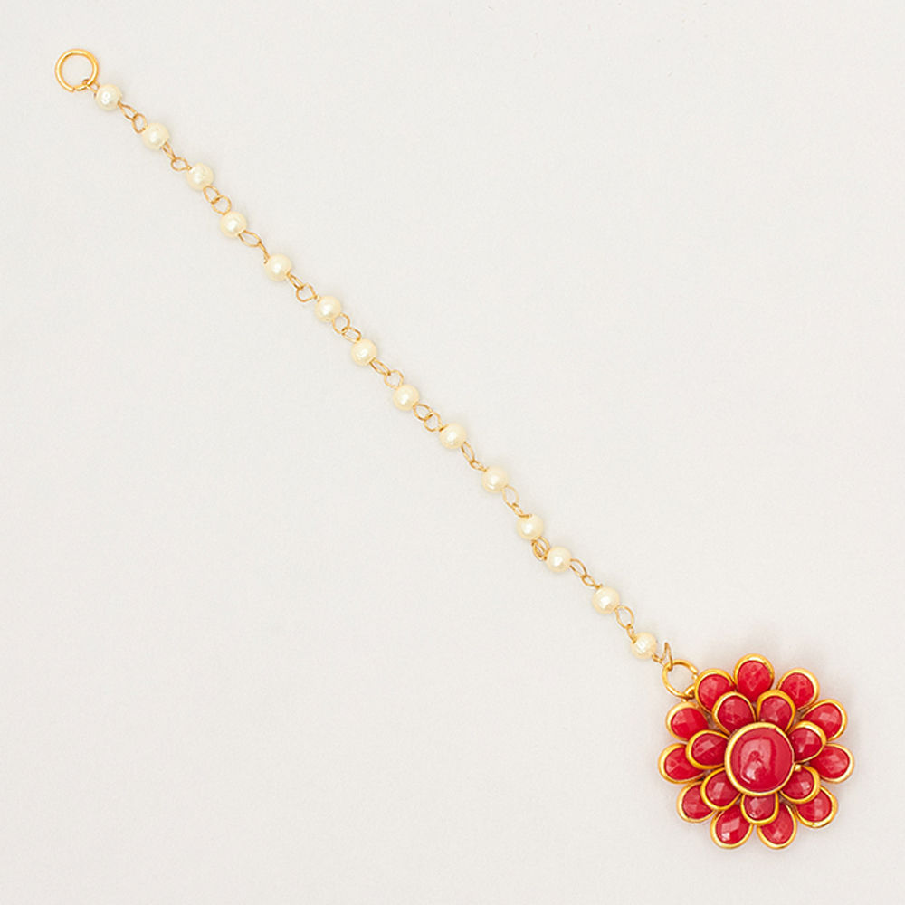 

these are simple yet fashionable beautiful hair accessories which are