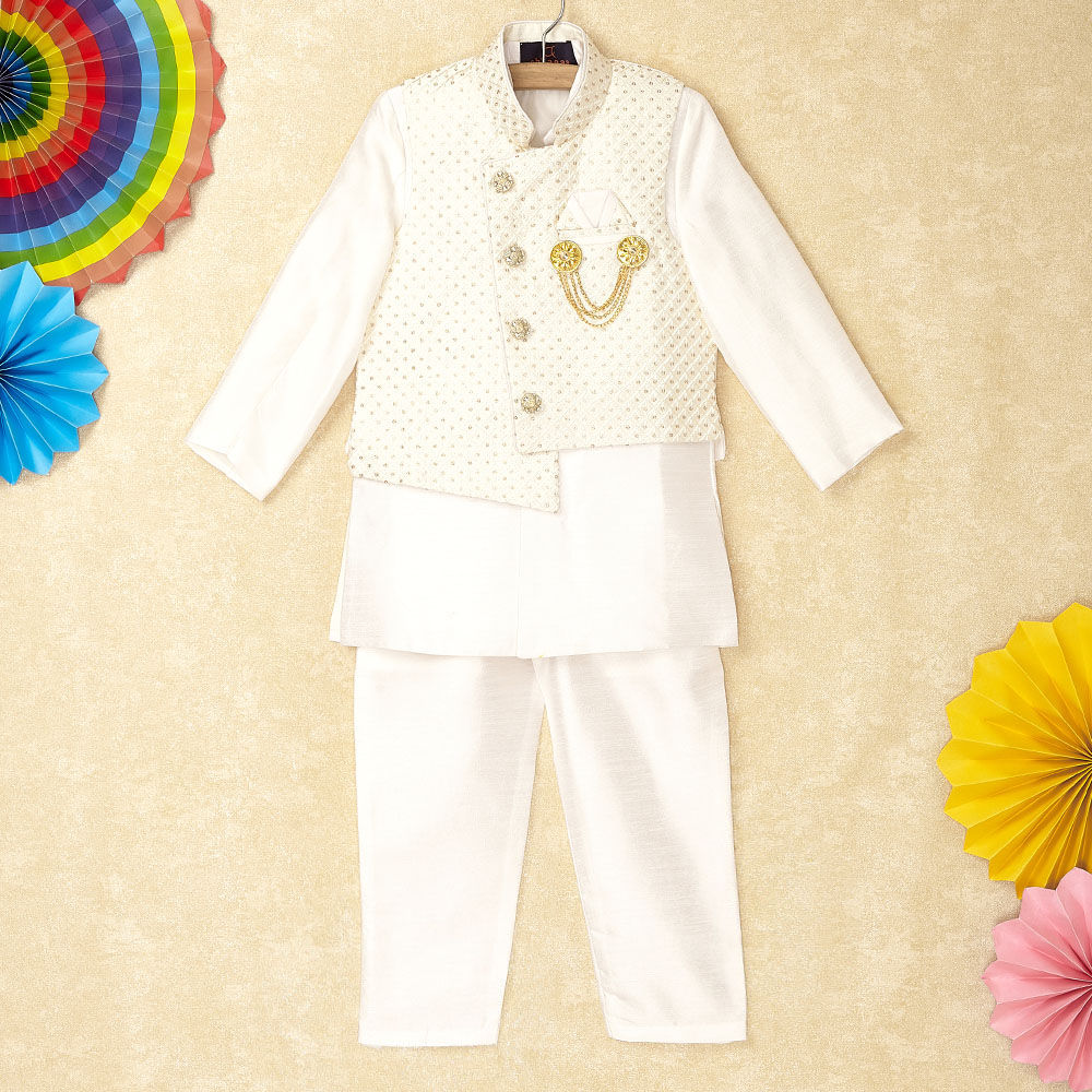 

features material 60 cotton 40 silk fit type regular the