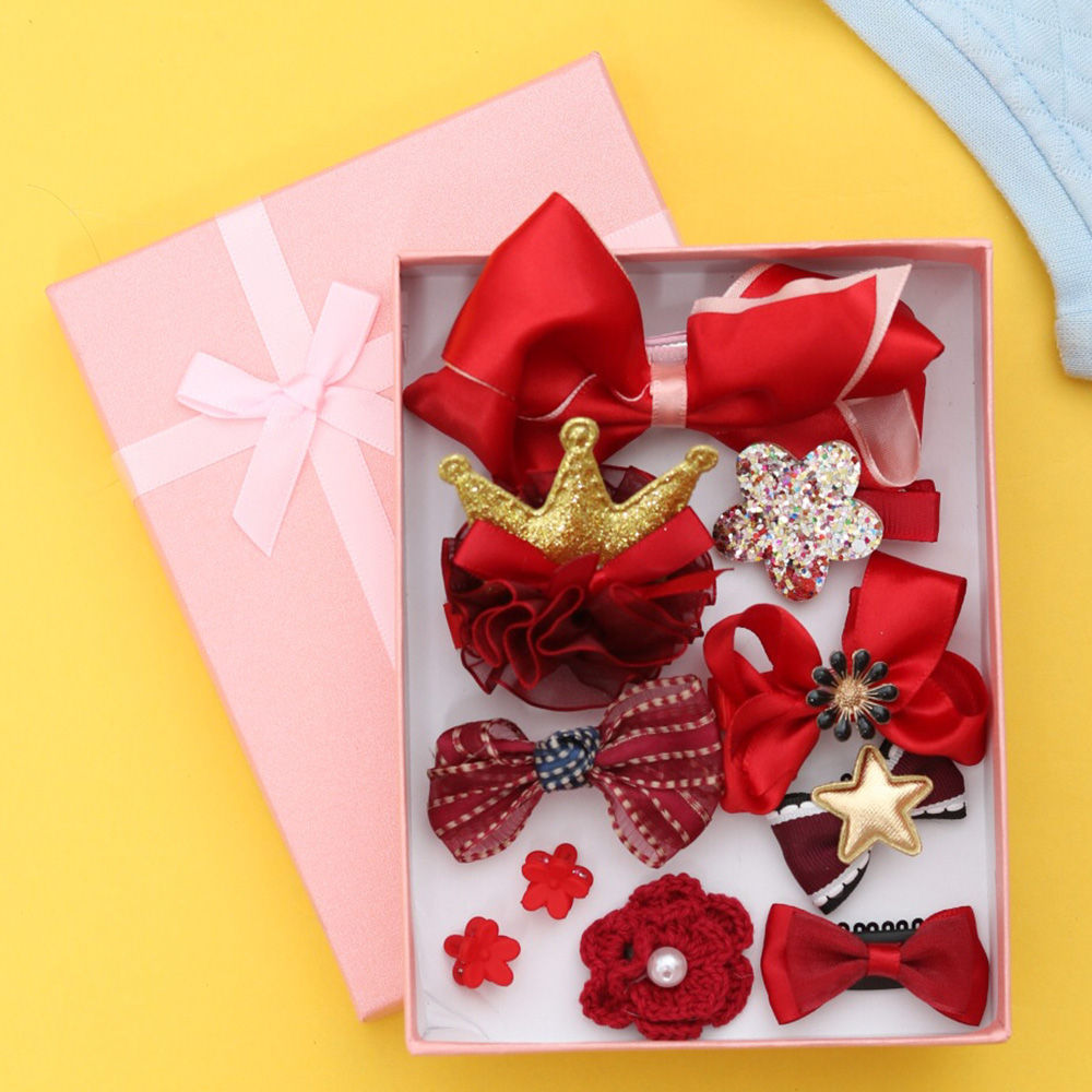 

dress your little girl in this lovely accessories and make