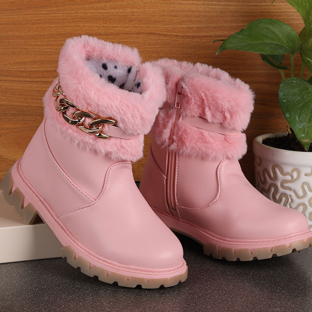 

features upper material suede sole material eva the actual product