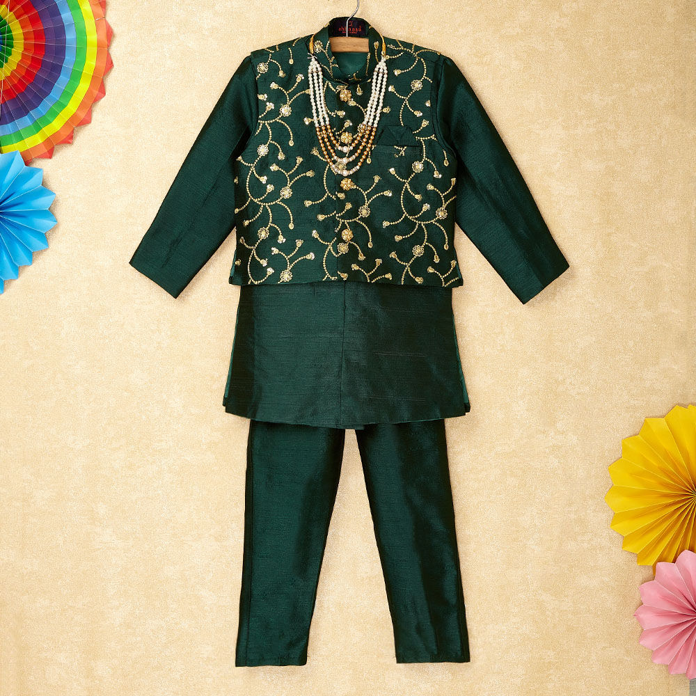 

features material 60 cotton 40 silk fit type regular the