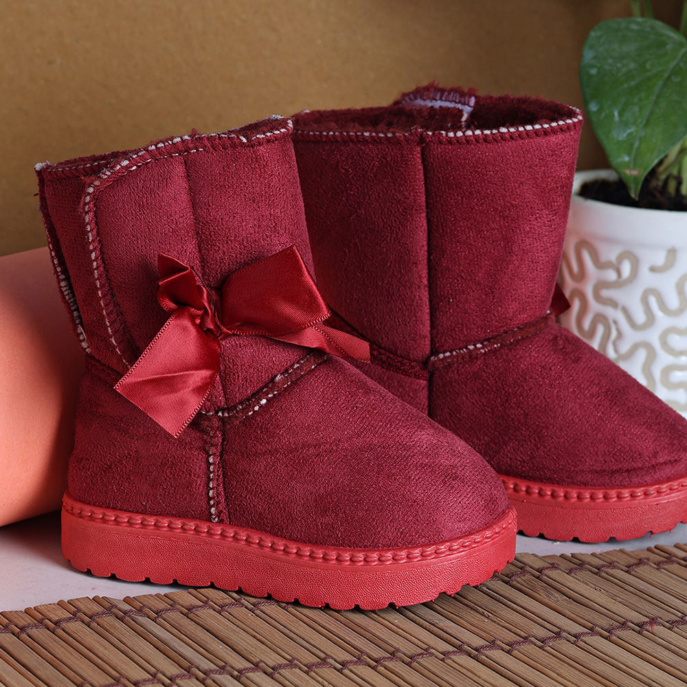 

features upper material suede sole material eva the actual product