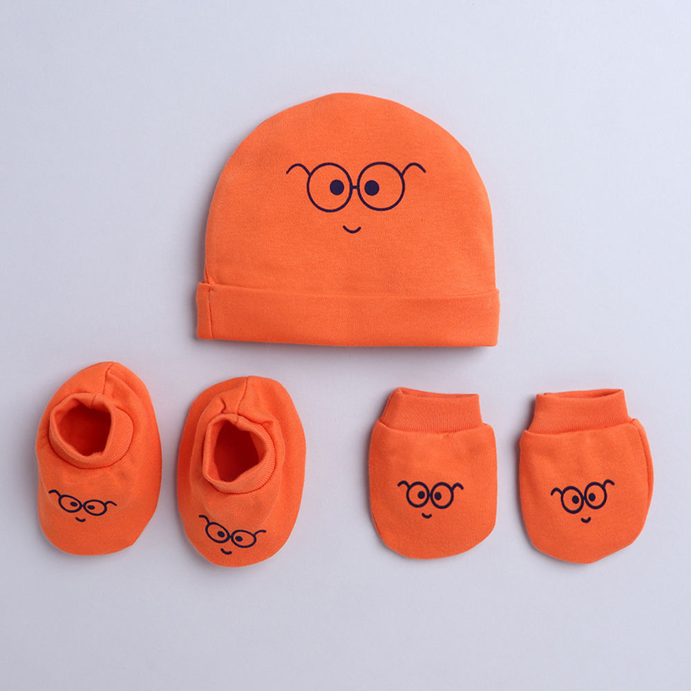 

soft gentle knitted cotton mittens set for the little one