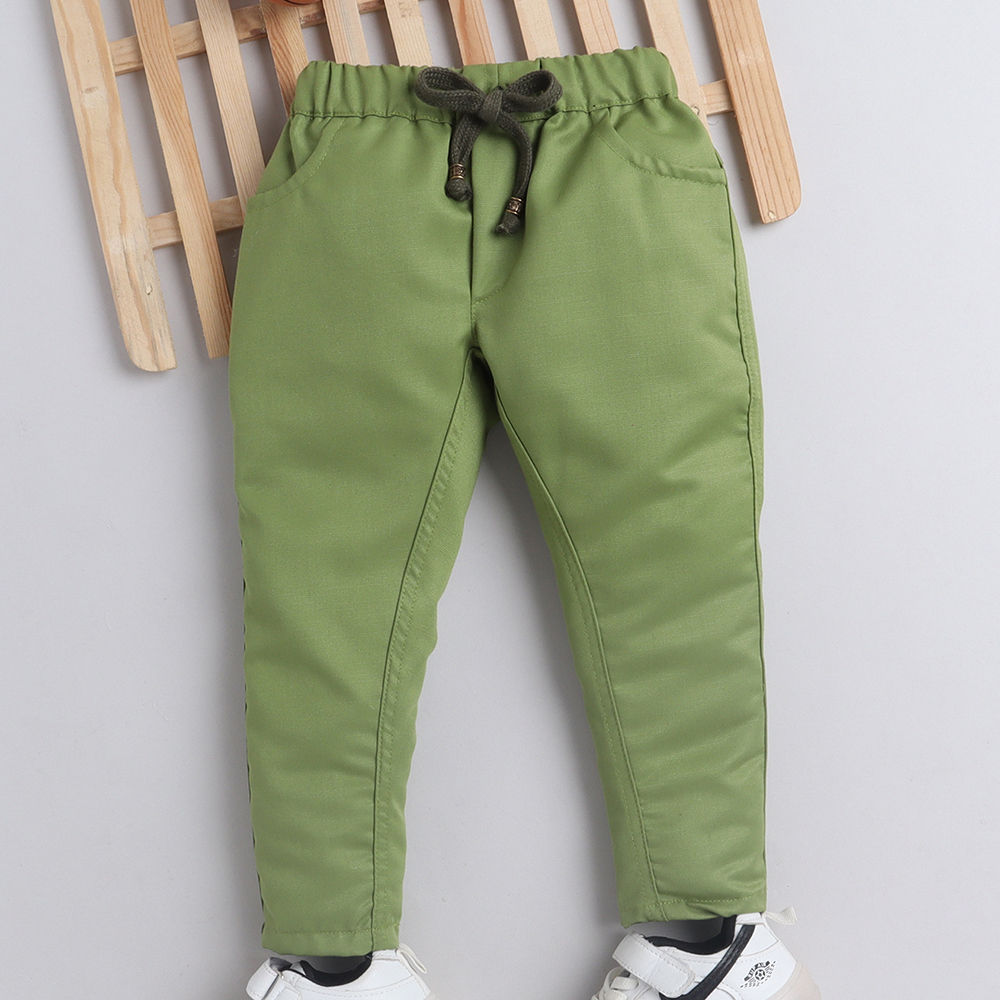 

features material 100 other fit type slim the actual product
