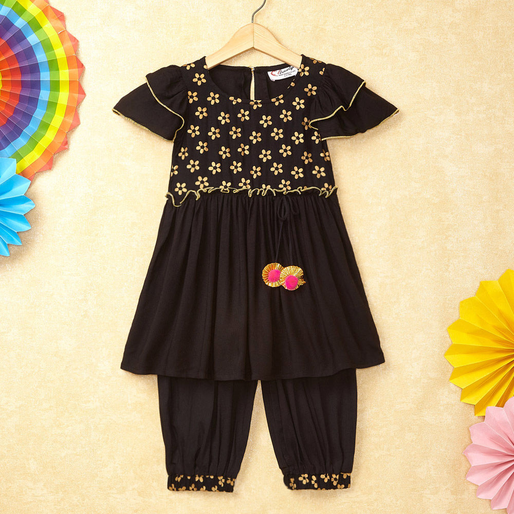 

features material 100 cotton fit type slim the actual product