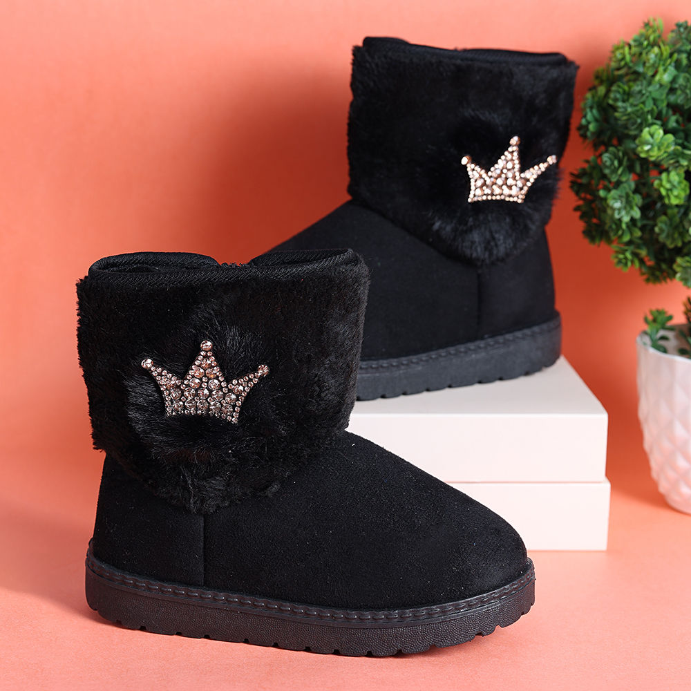 

features upper material suede sole material eva the actual product
