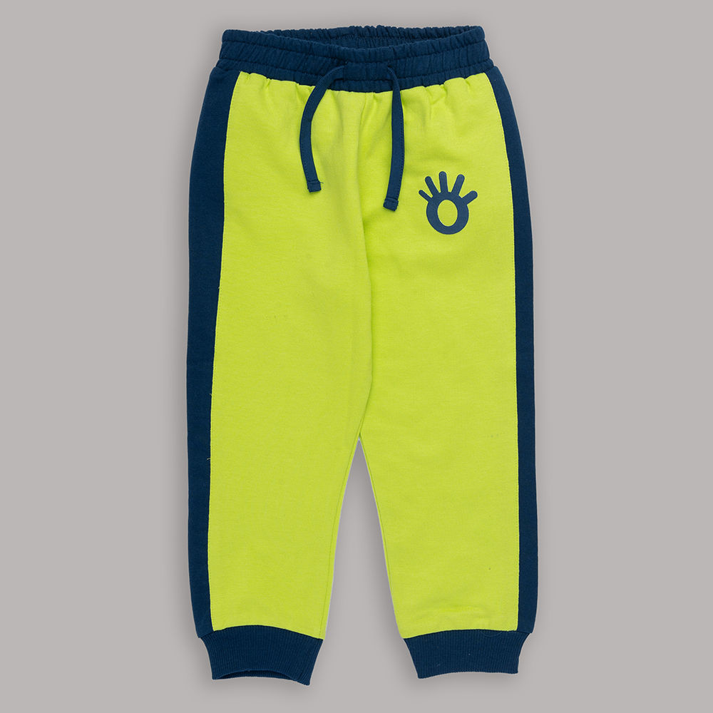 

features material 100 cotton fit type slim the actual product