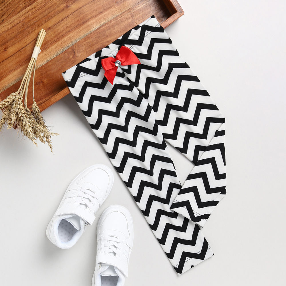 

features material 100 polyester fit type slim the actual product