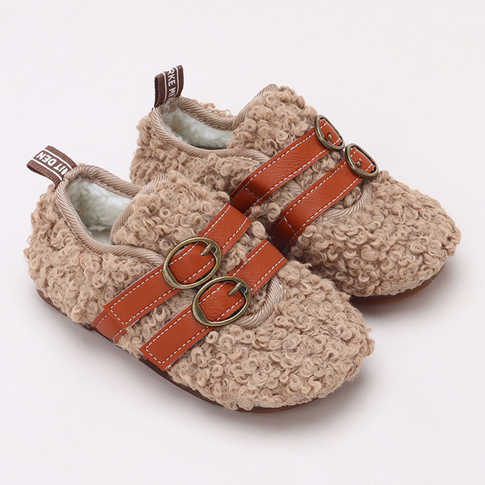 

features upper material 95 and 5 rubber sole material 95