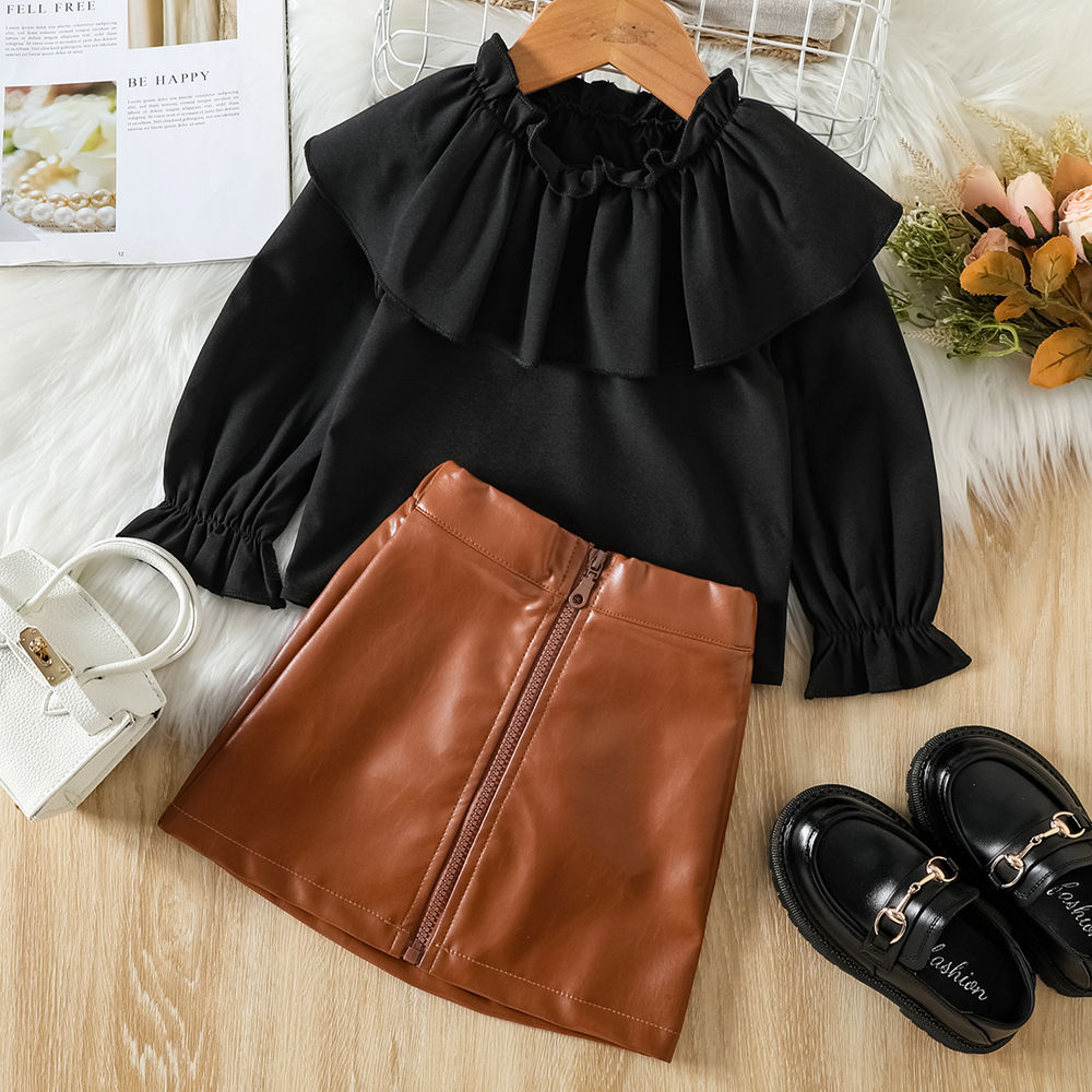 

features top material 100 polyester bottom material 55 polyester 45