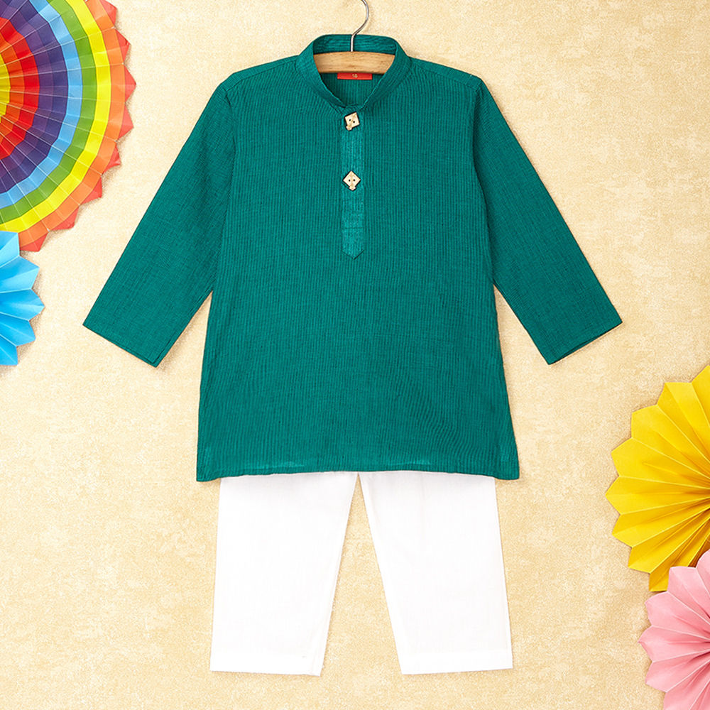 

features material 100 cotton fit type slim the actual product