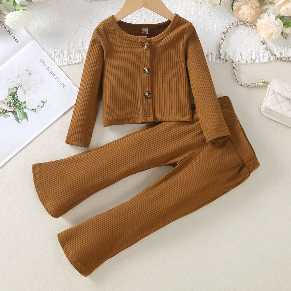

features top material 20 cotton 80 polyester bottom material 20