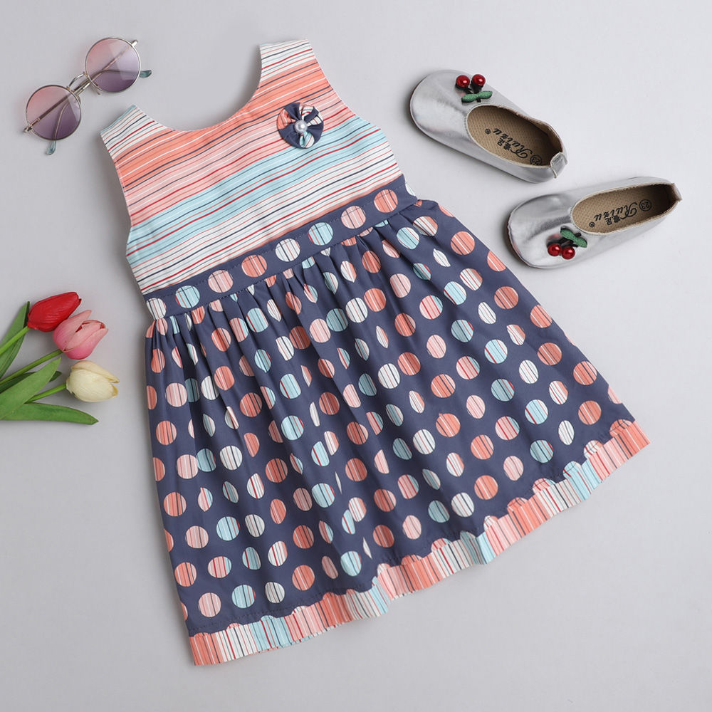 

features material 40 cotton 60 polyester fit type slim the