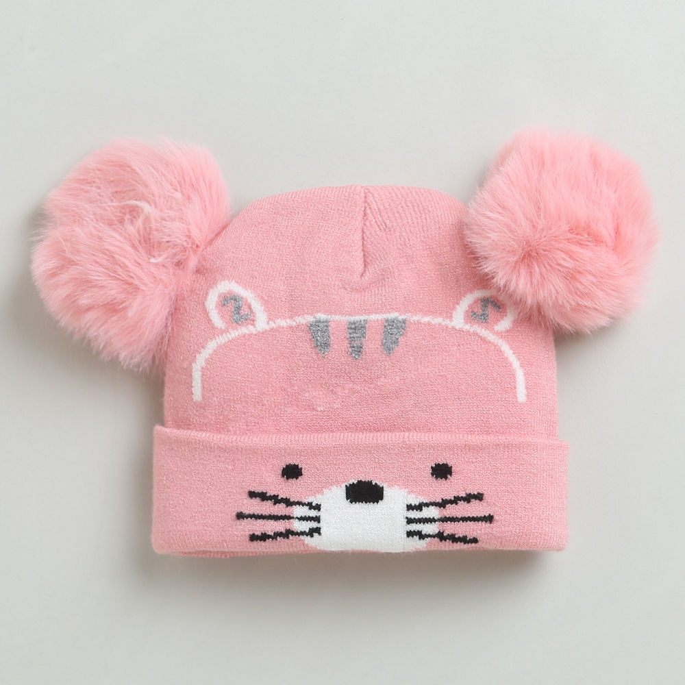 

features material woollen the actual product may differ slightly in