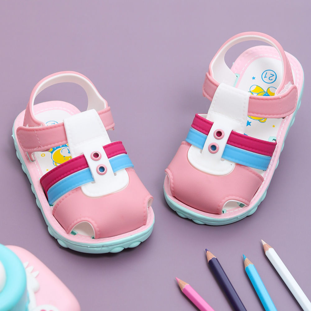 

features upper material 100 pur sole type 100 rubber the