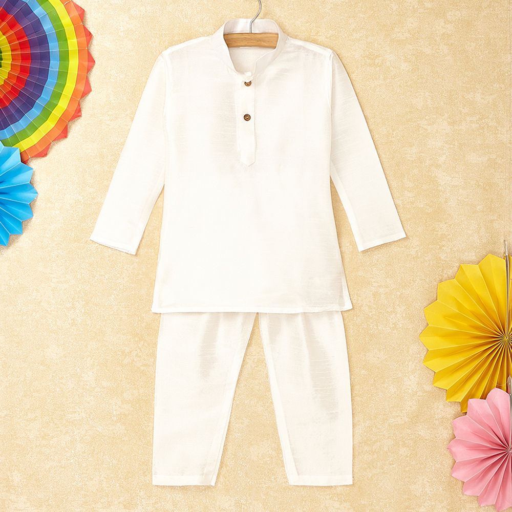 

features material 100 silk fit type slim the actual product