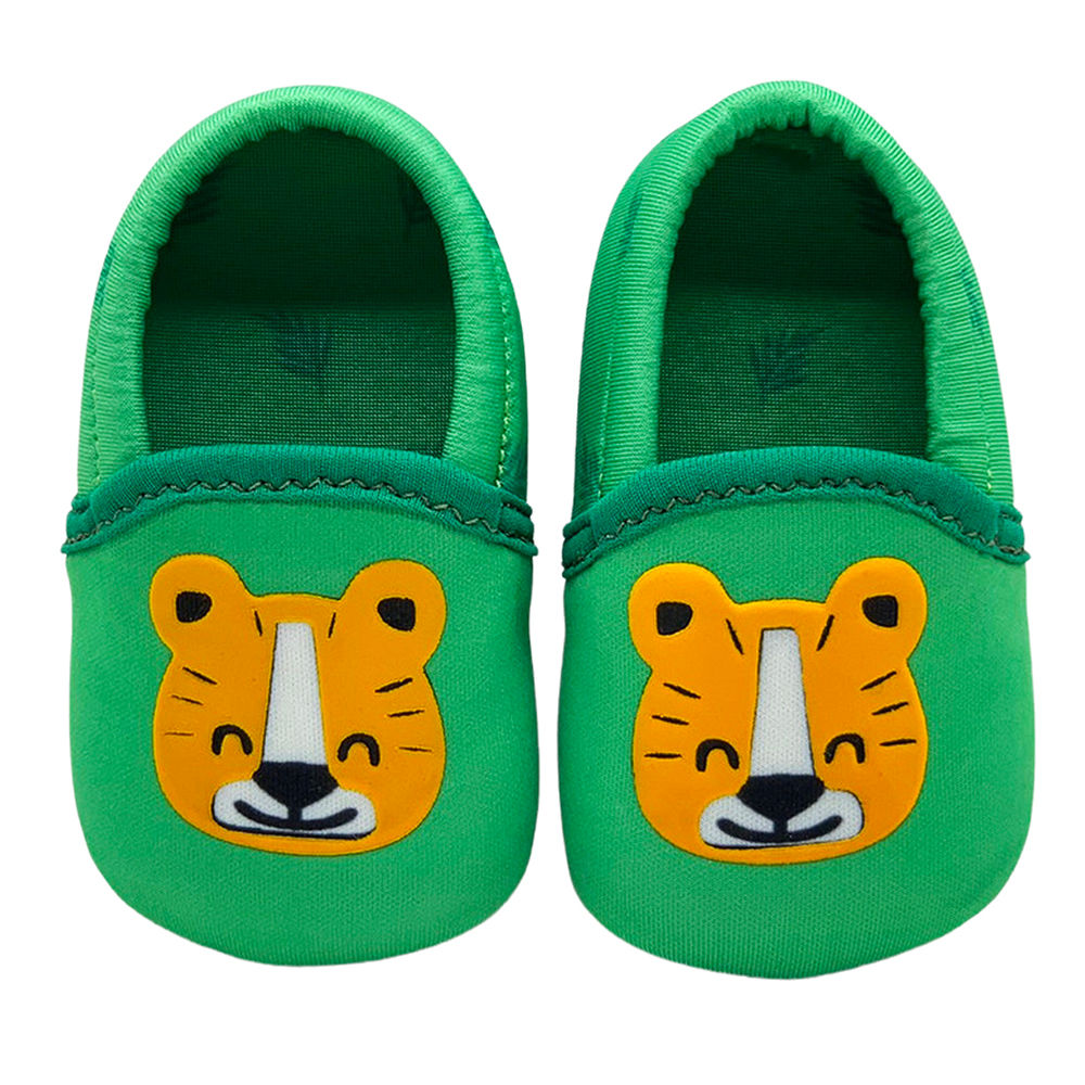 

features upper material 100 fabric sole material 100 eva the