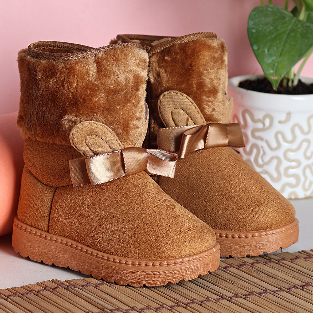 

features upper material suede sole material eva the actual product