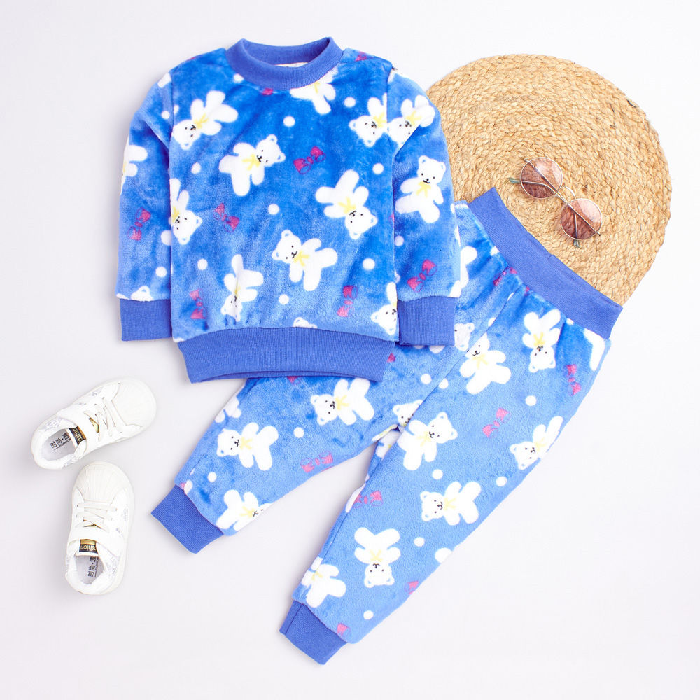 

features top material 75 wool 25 polyester bottom material 75