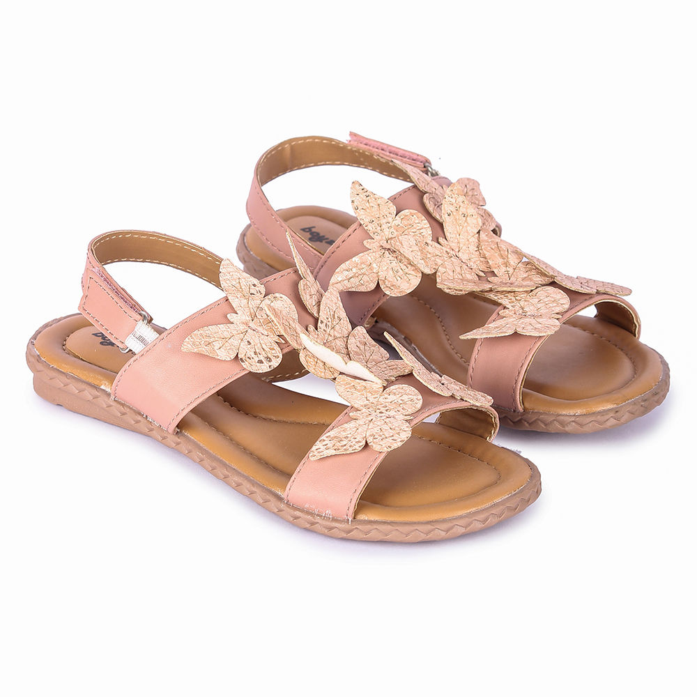 

features upper material 100 synthetic pu sole material 100 tpr