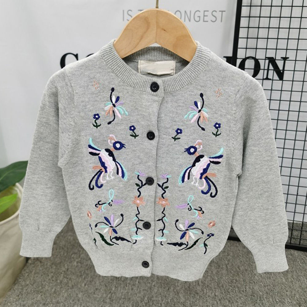 

features material 100 polyester fit type regular the actual product