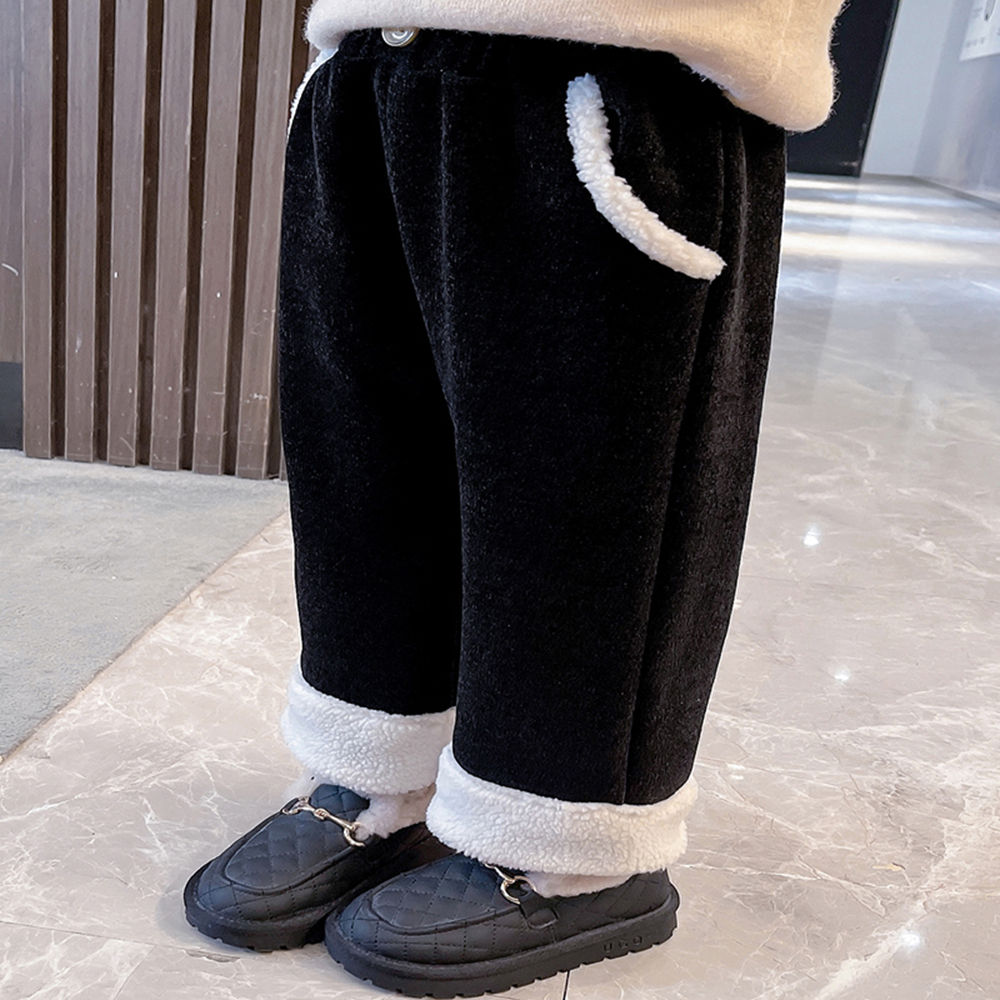 

features material 100 polyester fit type regular the actual product