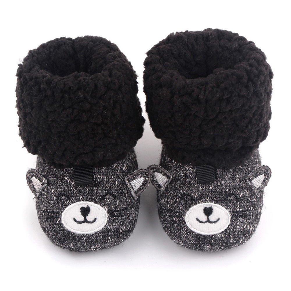 

features upper material fur sole material textile the actual product