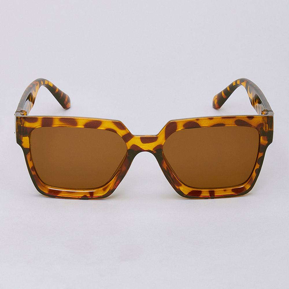 

cute sunglasses it brings a lot of compliments from strangers