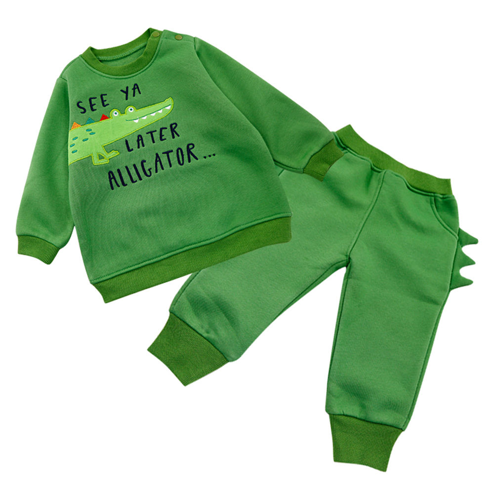 

features top material 100 polyester bottom material 100 polyester fit