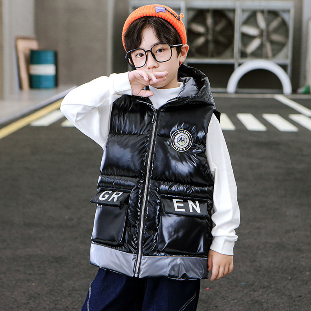 

features material 100 polyester fit type regular the actual product