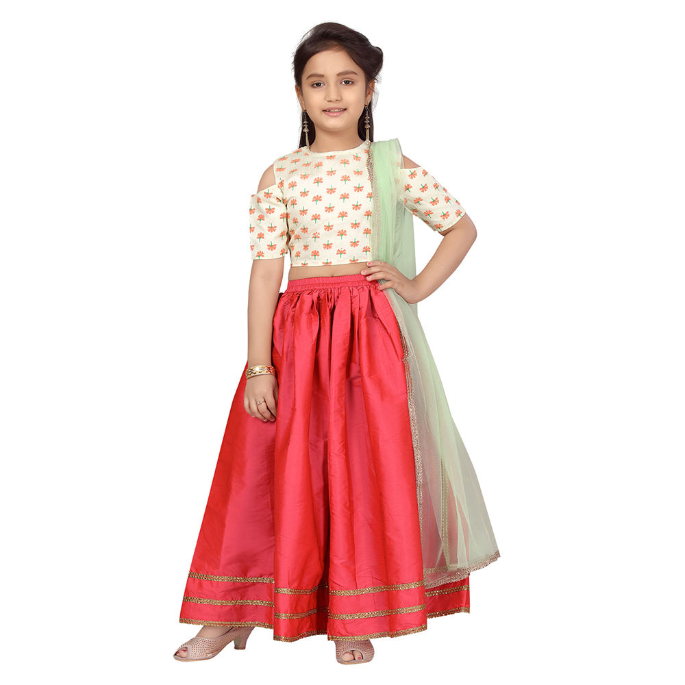 

features material 100 silk fit type slim the actual product