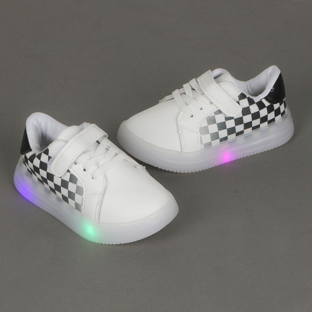 

features upper material 100 pu sole material 100 padded the