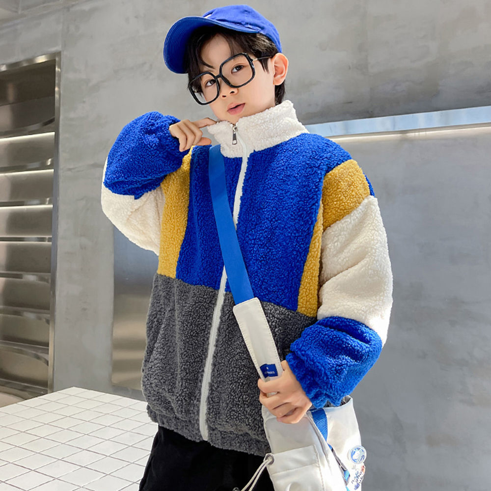 

features material 100 polyester fit type regular the actual product