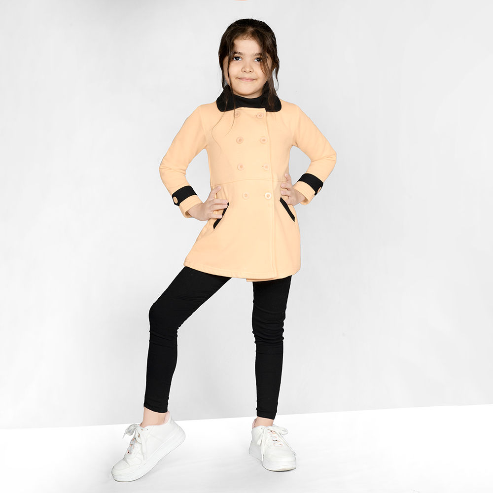 

features material 100 polyester the actual product may differ slightly