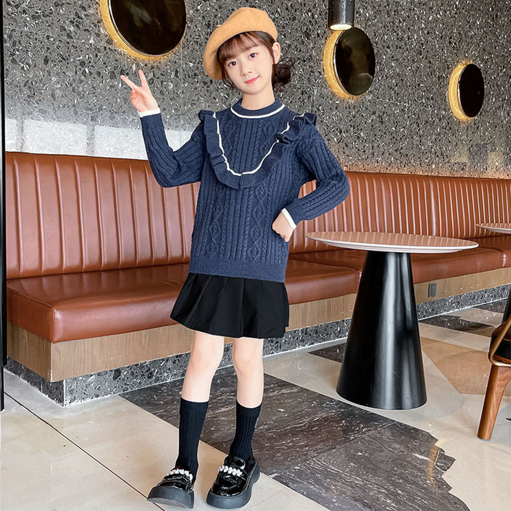 

features material 100 polyester fit type regular the actual product