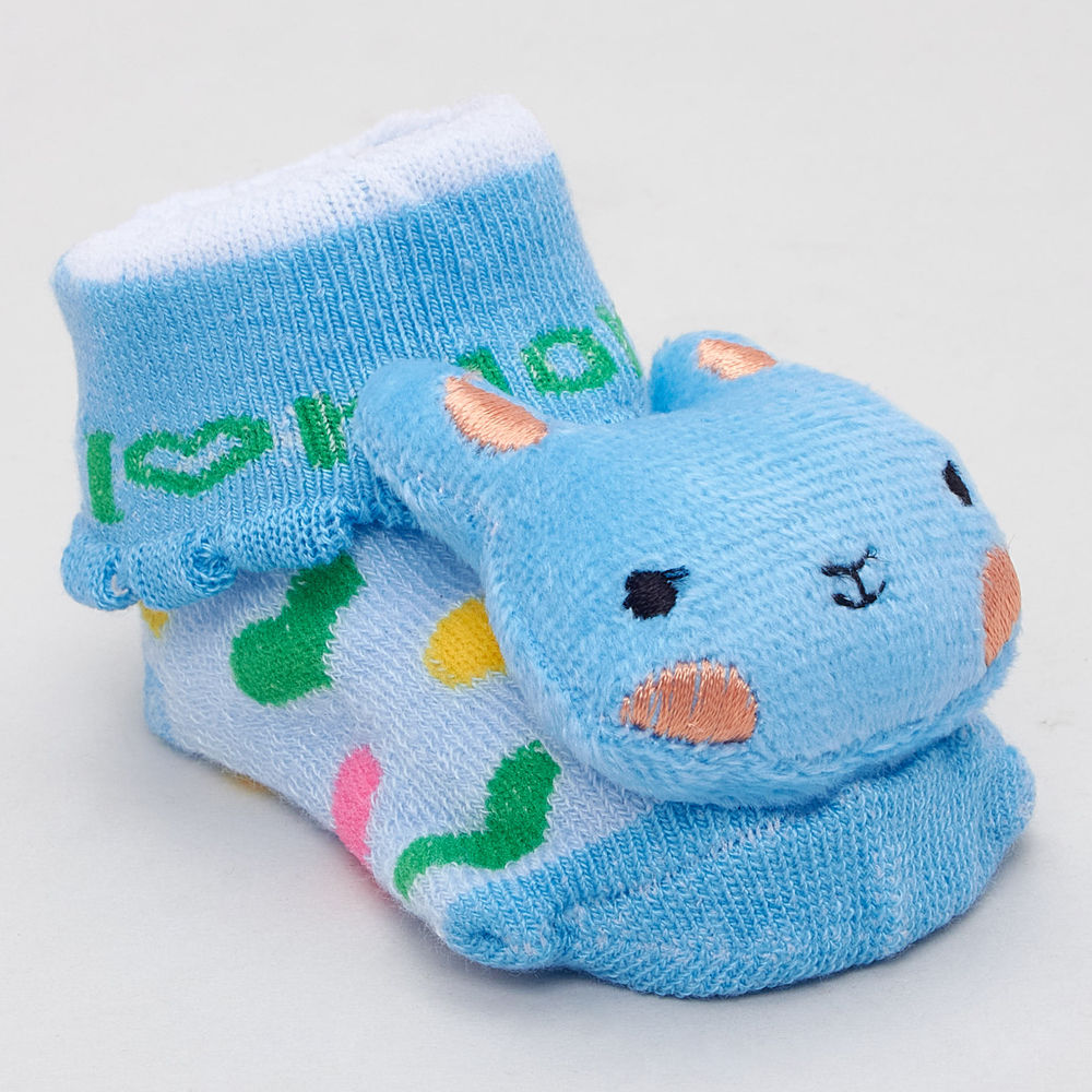 

features material cotton polyester fit type slim the actual product