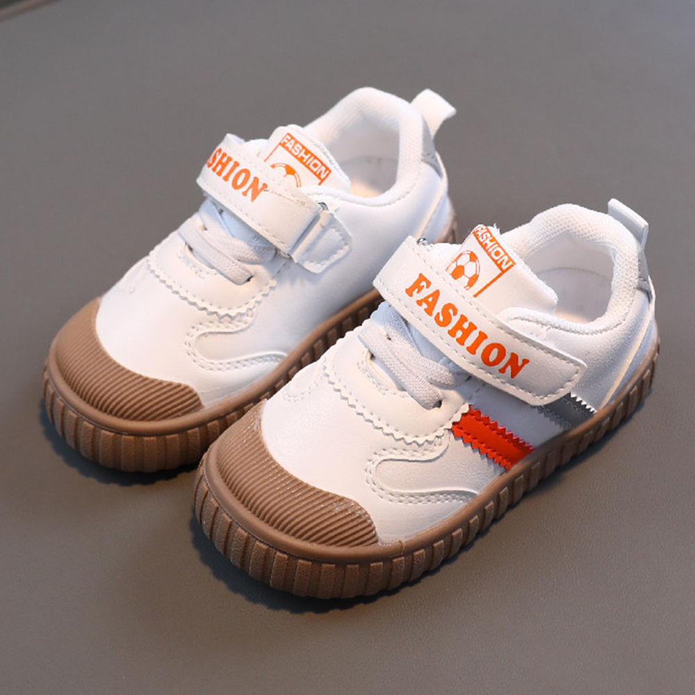 

features upper material 100 pu sole material 100 rubber the