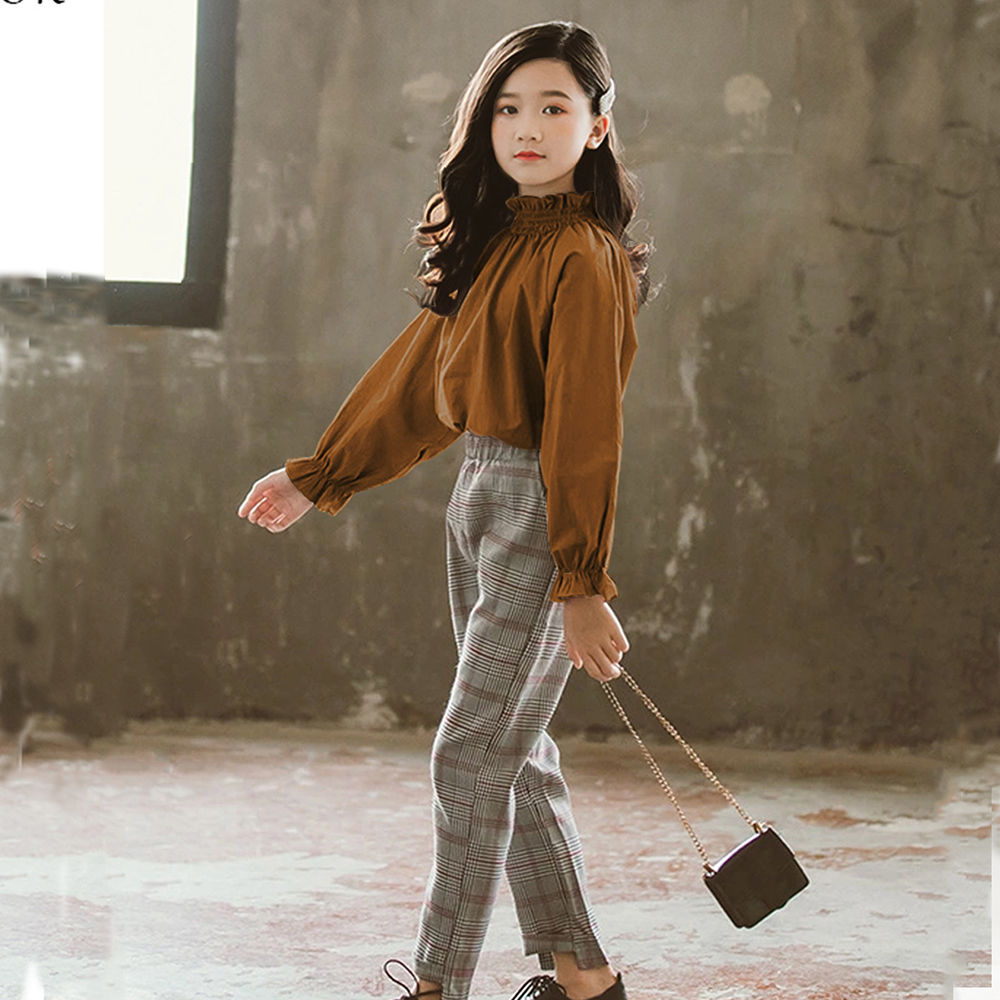 

features top material 100 polyester bottom material 100 polyester fit